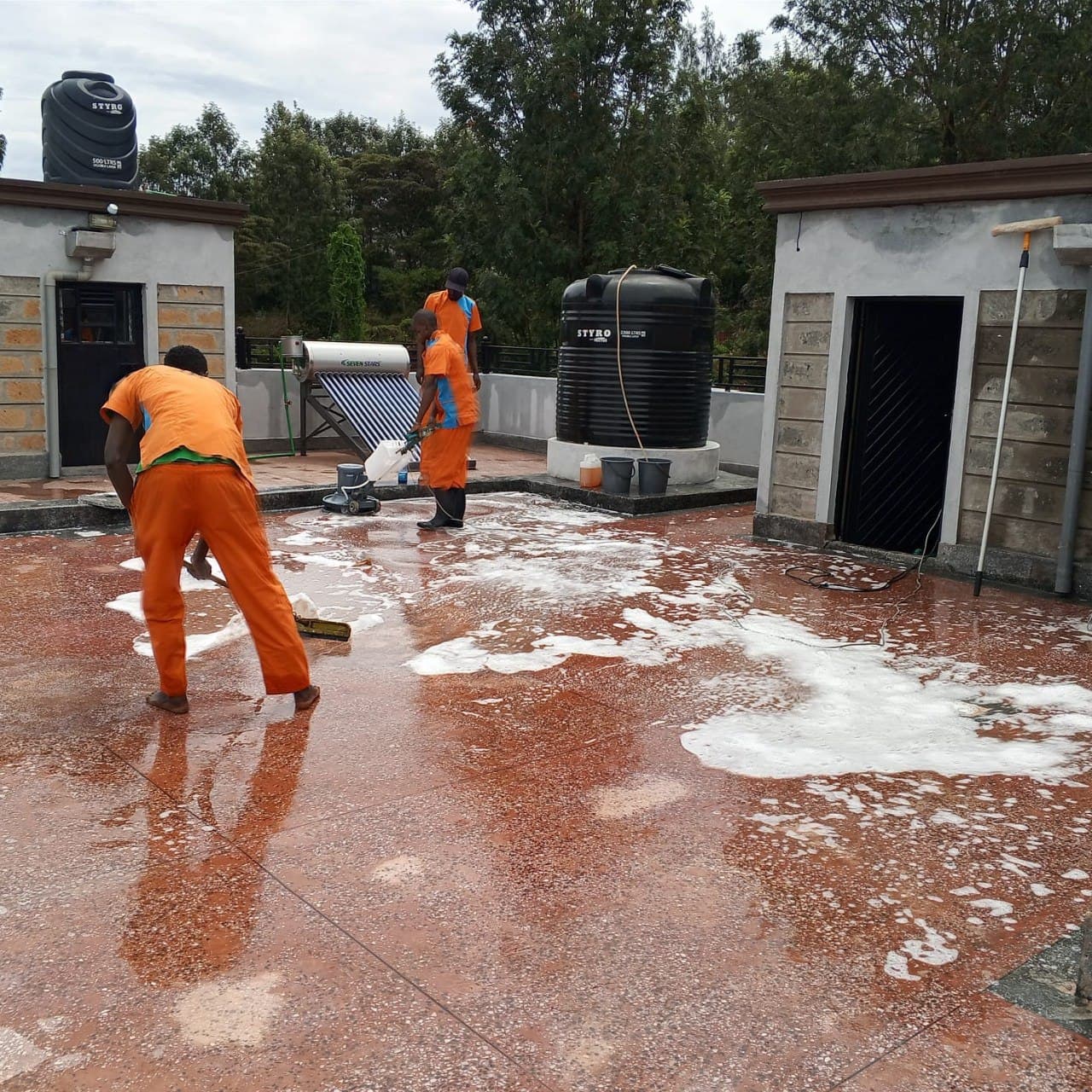 Terazzo floor deep cleaning service by Fumiklin